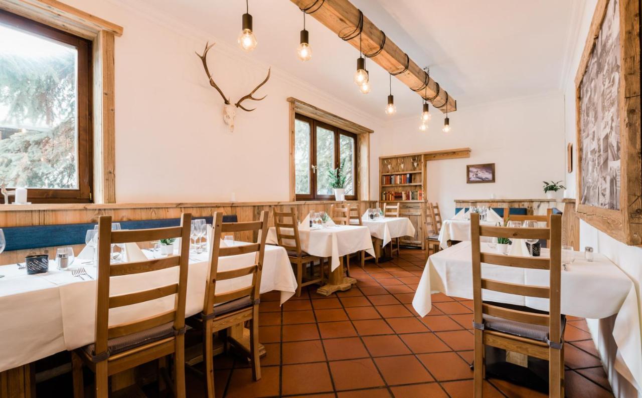 Hotel Pinzgauerhof - Inclusive Evening Dinner ซาลบาคฮินเทอร์เกลมม์ ภายนอก รูปภาพ